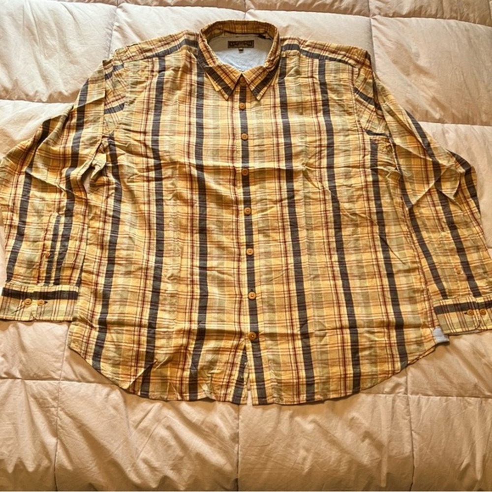 J. L. Powell long sleeve shirt - XXL - Yellow, Red, Black New never worn